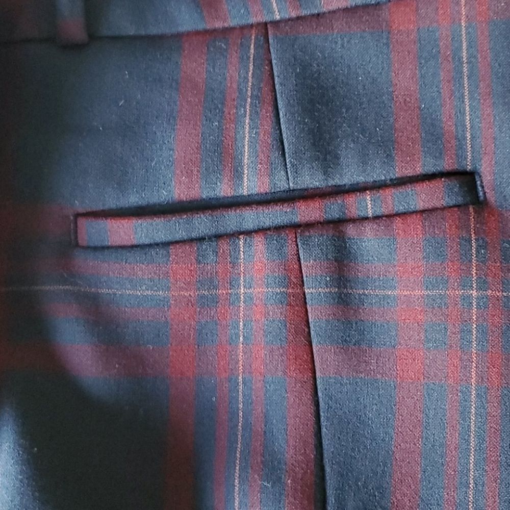 LOFT NWOT 8T Plaid Navy Burgundy Gold Ankle Pants